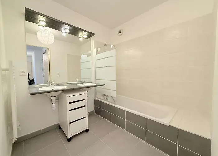 아파트 T3 L'eden- Piscine- Clim- Commerces