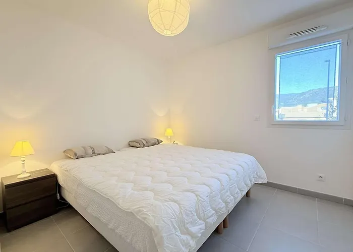 T3 L'eden- Piscine- Clim- Commerces 아파트 *