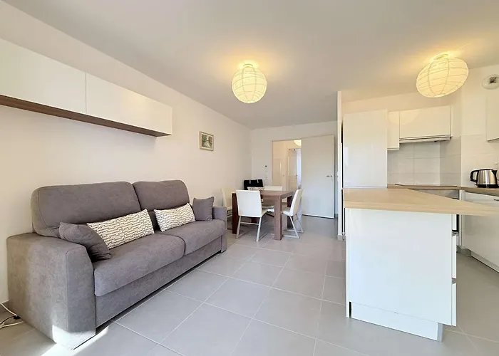 T3 L'eden- Piscine- Clim- Commerces * Le Lavandou